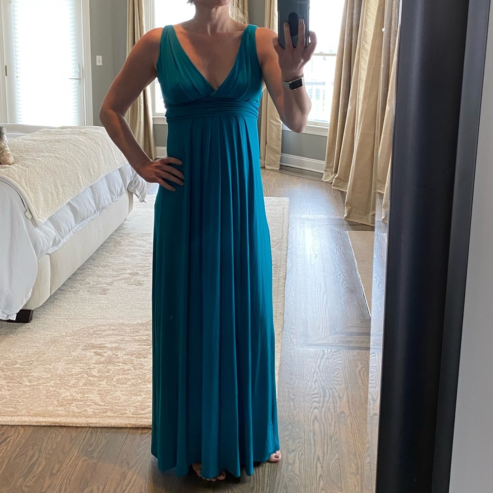 Tart chael deep V rouched maxi size 4 / 6